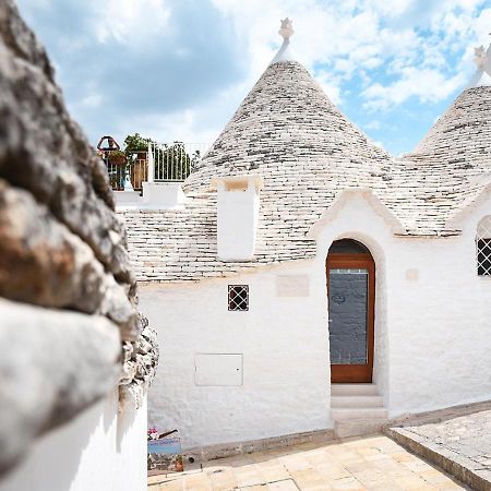 Trulli E Puglia Luxury Suite アルベロベッロ エクステリア 写真