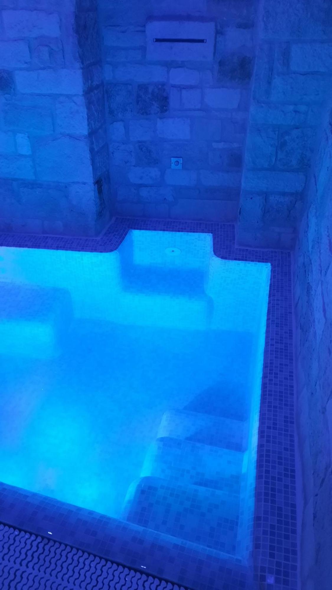 Trulli E Puglia Luxury Suite アルベロベッロ エクステリア 写真