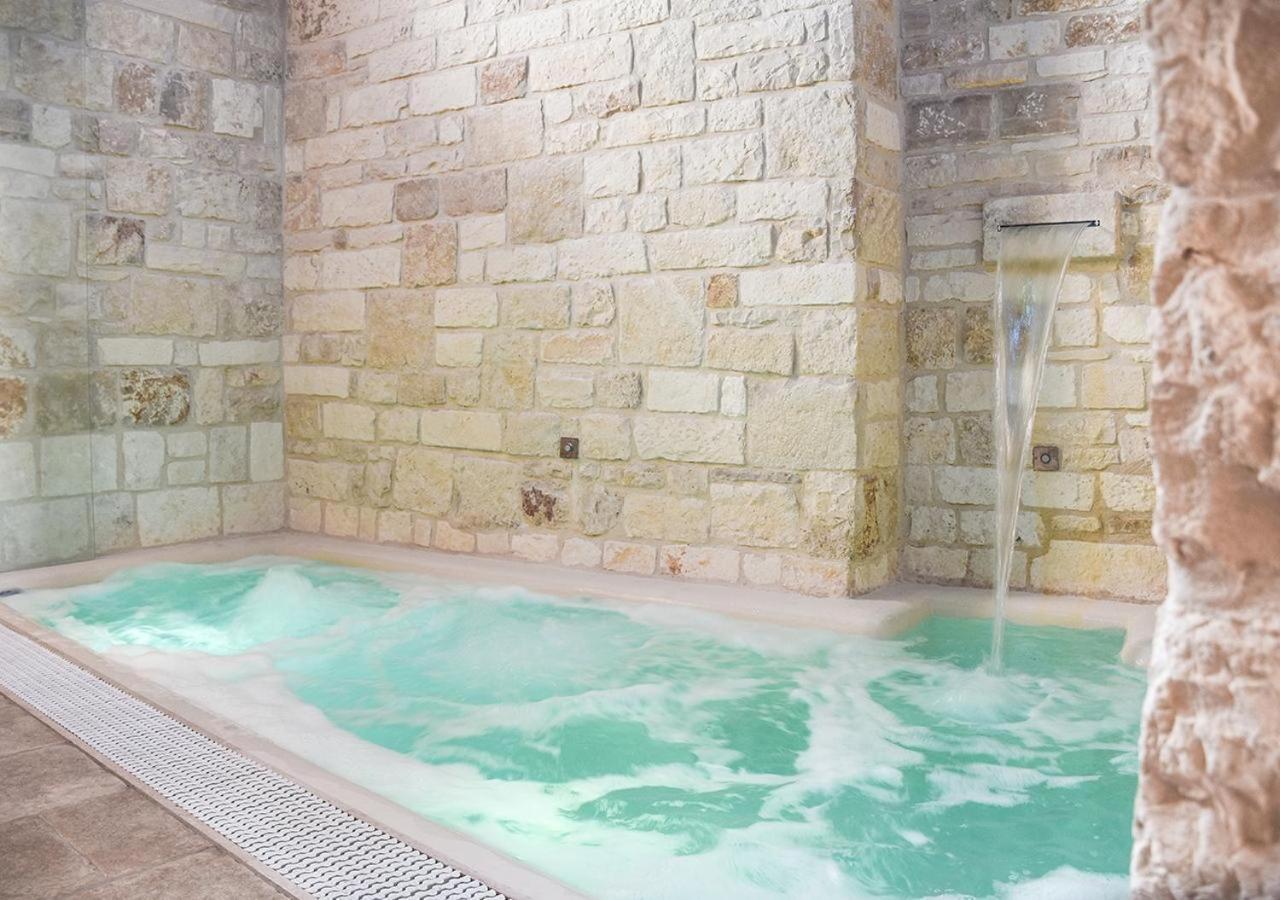Trulli E Puglia Luxury Suite アルベロベッロ エクステリア 写真