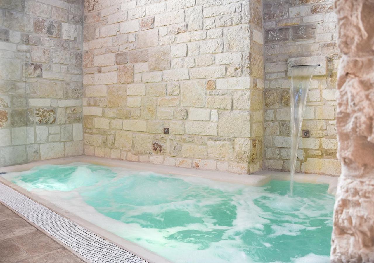 Trulli E Puglia Luxury Suite アルベロベッロ エクステリア 写真