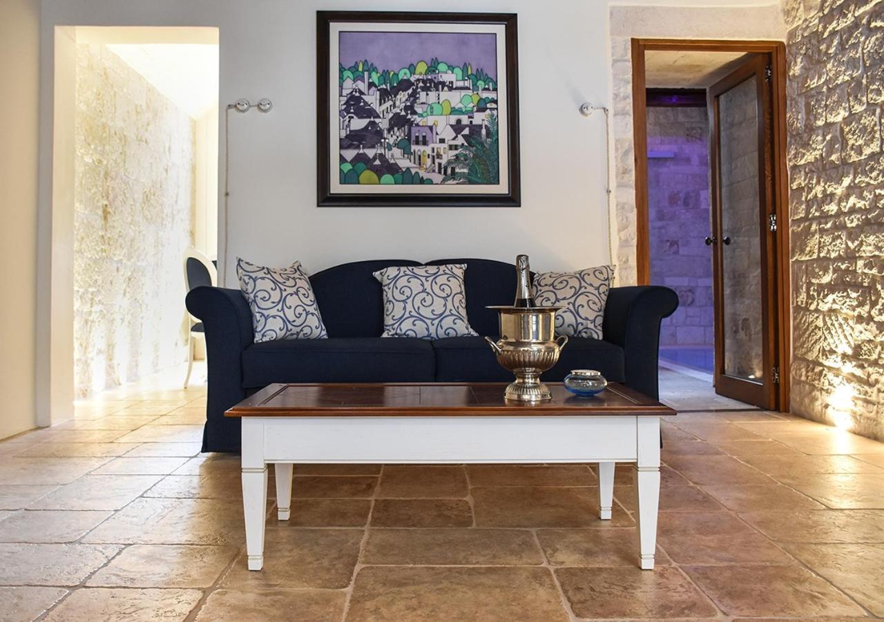 Trulli E Puglia Luxury Suite アルベロベッロ エクステリア 写真
