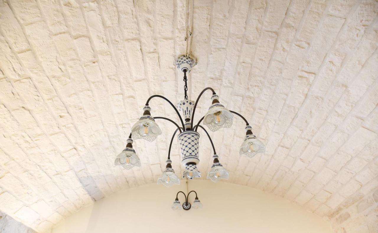 Trulli E Puglia Luxury Suite アルベロベッロ エクステリア 写真